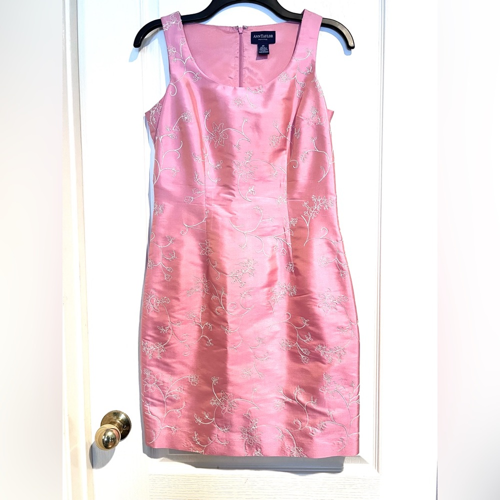Ann Taylor Pink Silk Floral Embroidered Mini Dress 4P